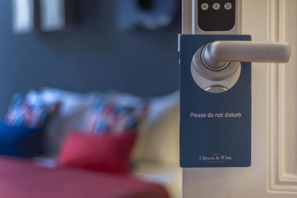 Lisbon Cheese & Wine Suites Ruang foto
