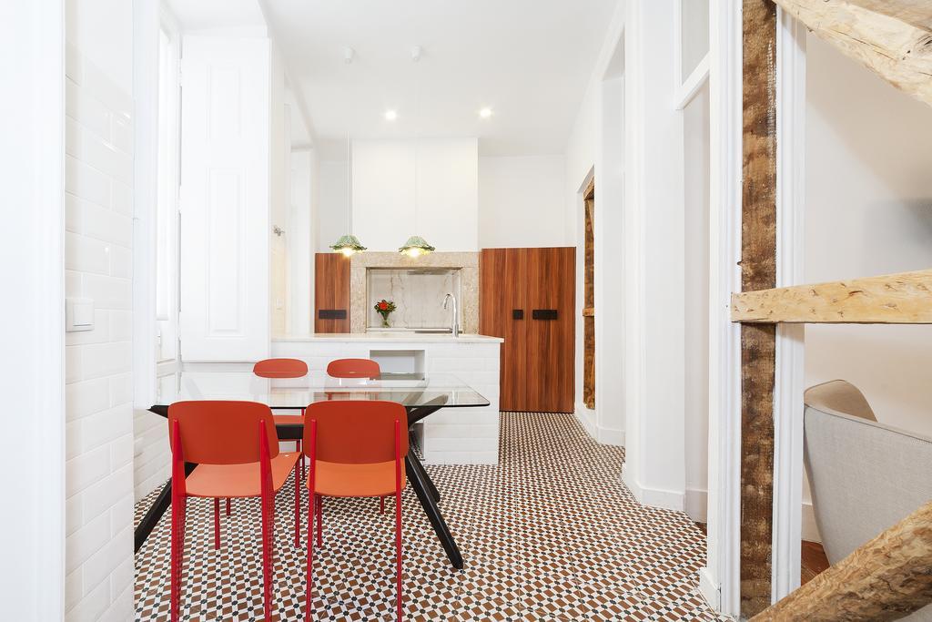 Lisbon Cheese & Wine Suites Bagian luar foto